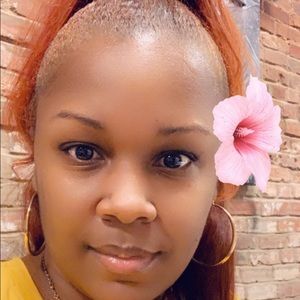 Meet your Posher, Brianne